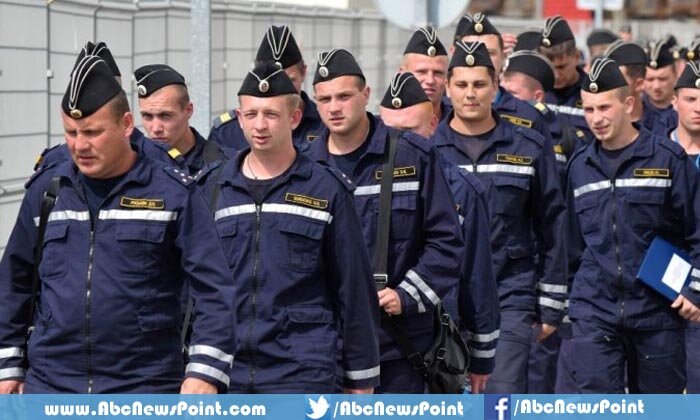 Mistral-Russian-Sailors-Left-St.-Nazaire-No-Helicopter-Carrier