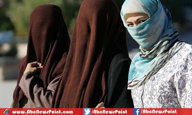 China S Xinjiang Ban Burqas At Public Places In Muslim Region