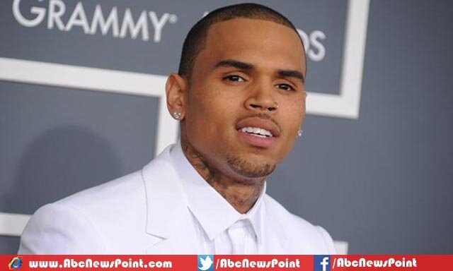 Top-10-Most-Popular-Male-Singers-In-The-World-2015-Chris-Brown