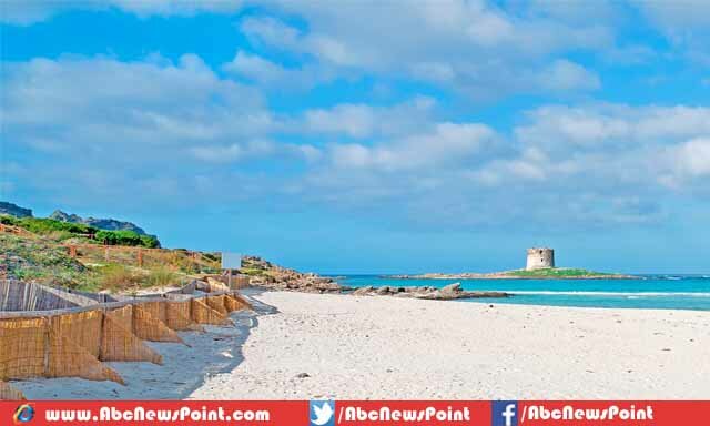 Top-Ten-Best-and-Most-Beautiful-Beaches-In-Europe-La-Pelosa-Beach