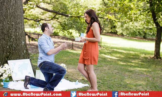 Top-10-Best-Ways-How-To-Propose-A-Girl-Picnic-in-the-Park