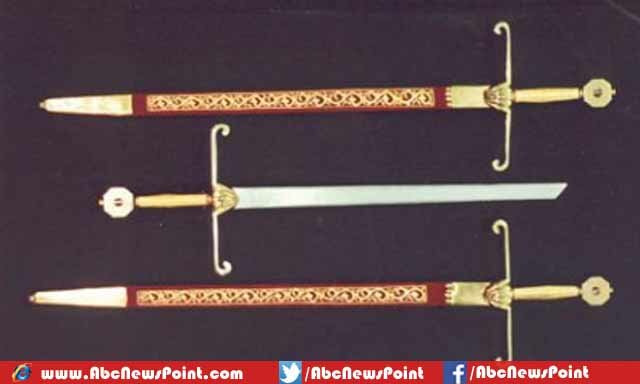 Top-10-Famous-and-Deadly-Swords-in-The-World-History-Sword-of-Mercy